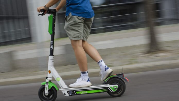 Lime has today announced it has launched its industry-leading Gen4 e-scooter in Salford as part of a new £1 million investment