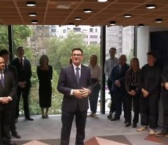 Burnham returns 35 years since he graduated and couldn’t find a job in the City