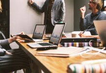 How Modern Agencies Deliver Search Results at Scale Without Massive Teams